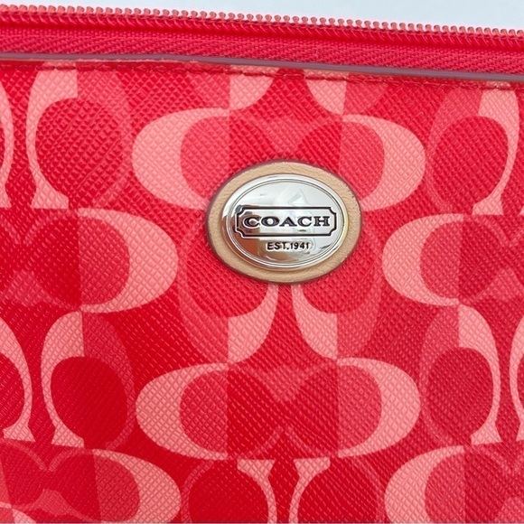 Coach Authentic iPad Case Sleeve Signature Logo tablet iPad sleeve case - Picture 6 of 8